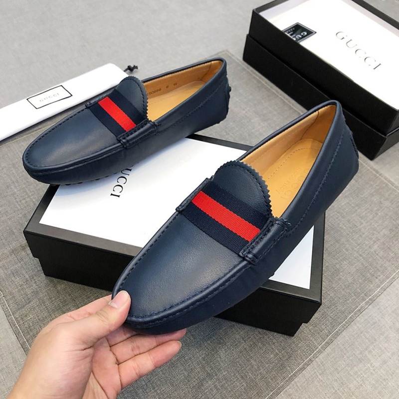 G*u*i leather shoes